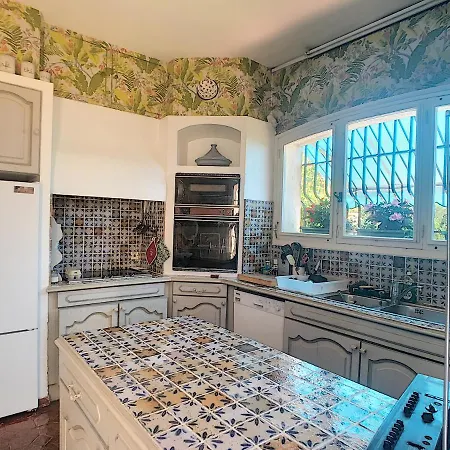 Familiale Cap D'antibes 7 Personnes * Αντίμπ