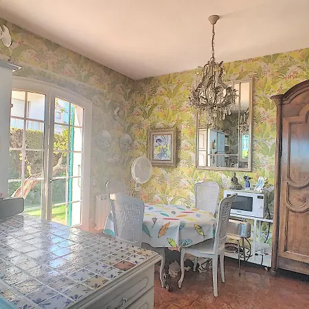 Familiale Cap D'antibes 7 Personnes Αντίμπ