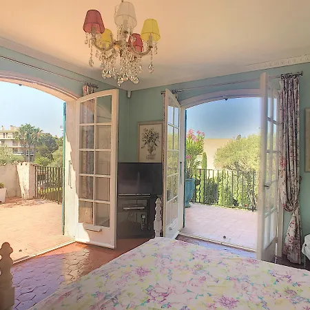 Βίλα Familiale Cap D'antibes 7 Personnes *